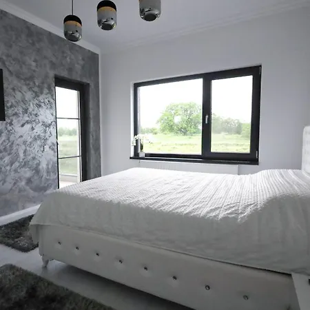 וילה Grey House *