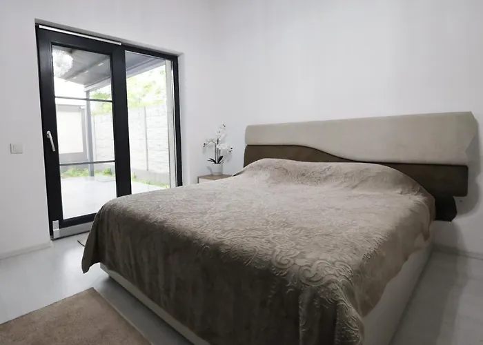 Villa Grey House