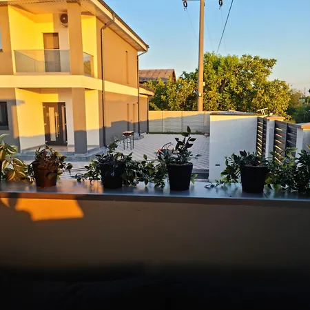 Grey House Villa *