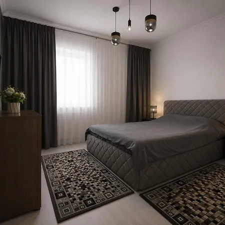 Villa Grey House *