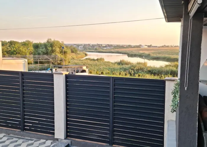 Grey House Вилла