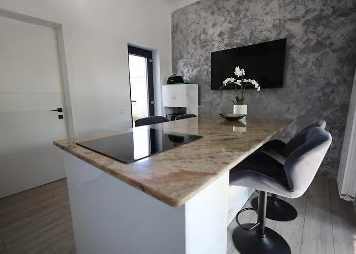 Villa Grey House